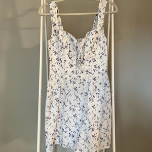 Reformation size 6 white linen dress